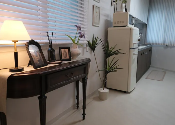 Dongmyo Vibe 2br Home, 4 Beds, 8 Guests Séoul