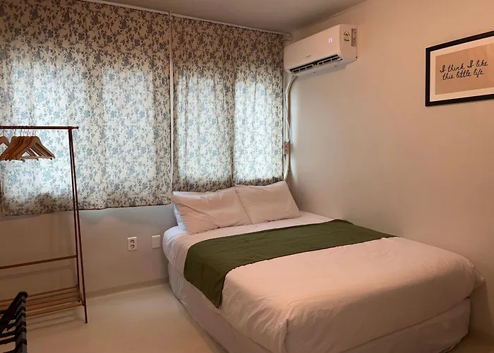 Dongmyo Vibe 2br Home, 4 Beds, 8 Guests Appartement Séoul