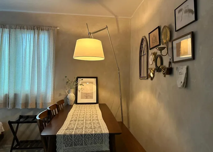Dongmyo Vibe 2br Home, 4 Beds, 8 Guests